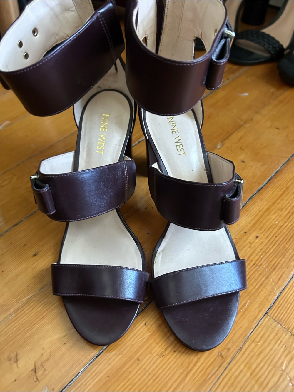 Nine West Dark Brown Strappy Block Heel Sandals - Picture 4 of 5